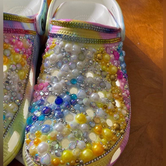 Custom Crocs - Picture 3 of 5